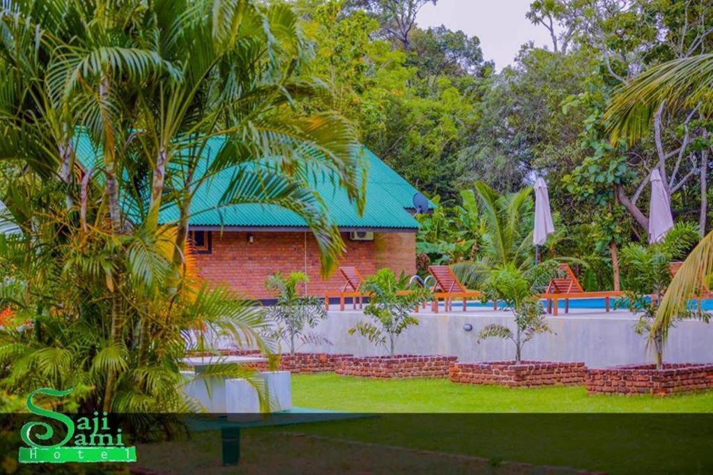 Saji-Sami Hotel Anuradhapura Exteriör bild
