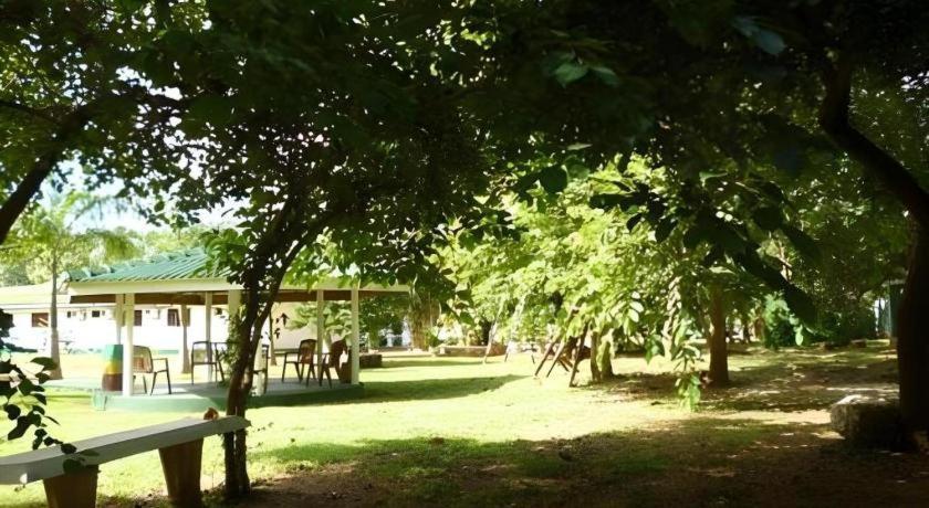 Saji-Sami Hotel Anuradhapura Exteriör bild